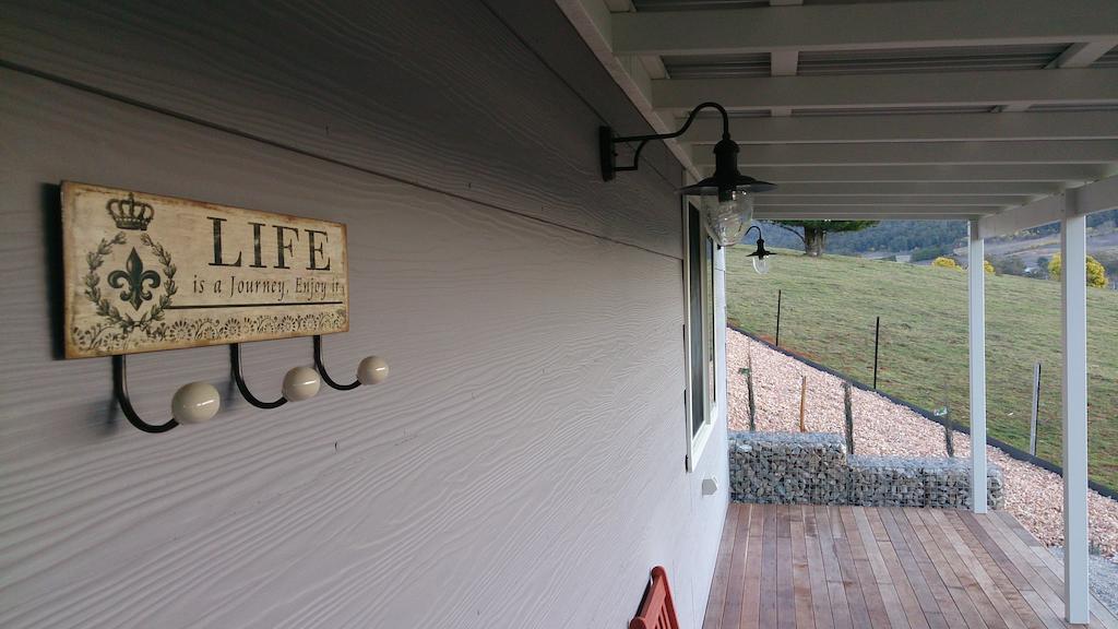 Towac Valley Cabins Orange Bagian luar foto